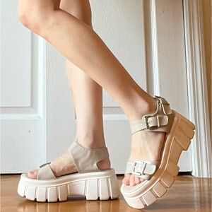 Nasty Gal Faux Leather Double Buckle White Platform Sandals Size 7